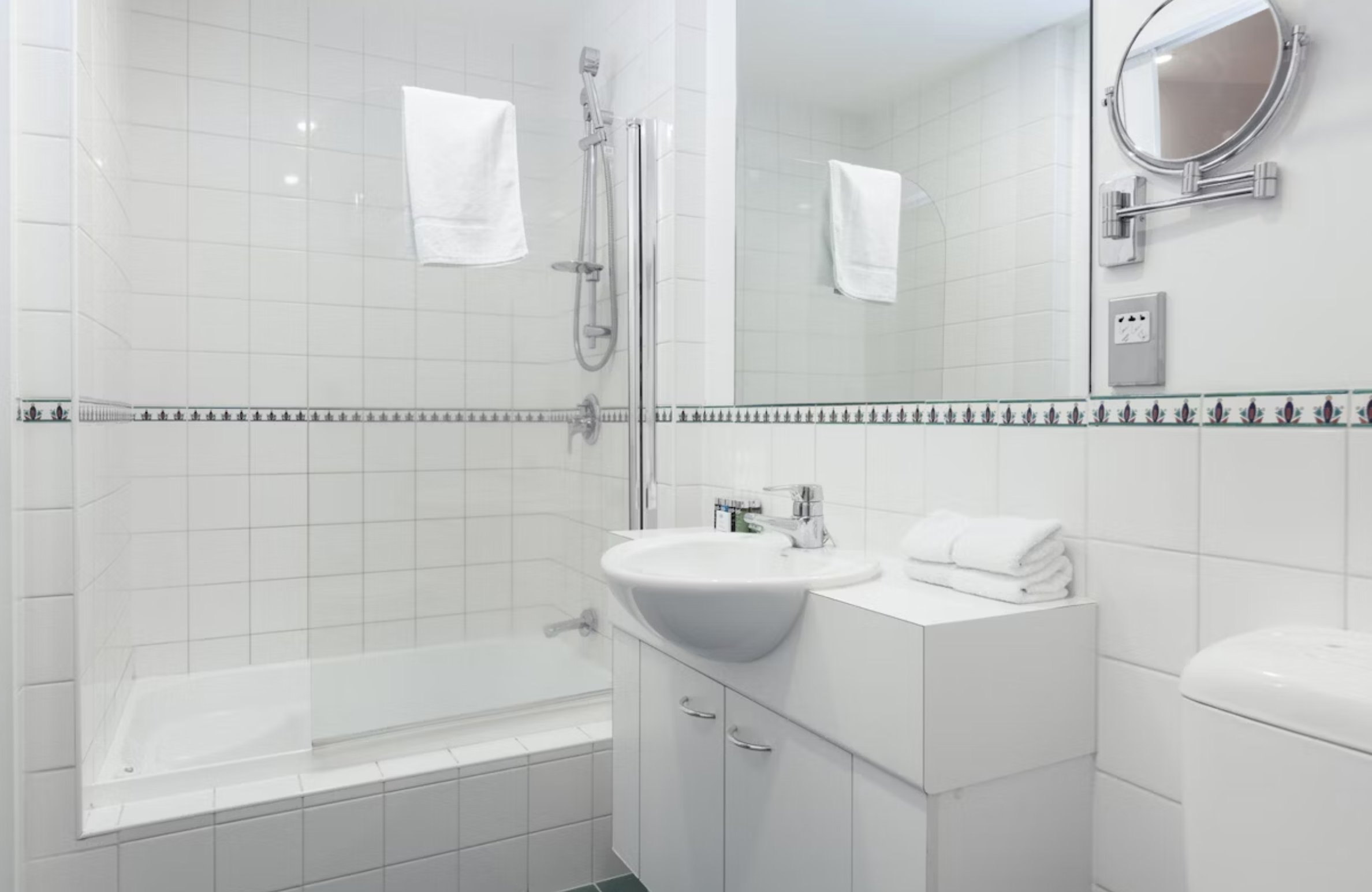 Fino Hotel And Suites 34/34