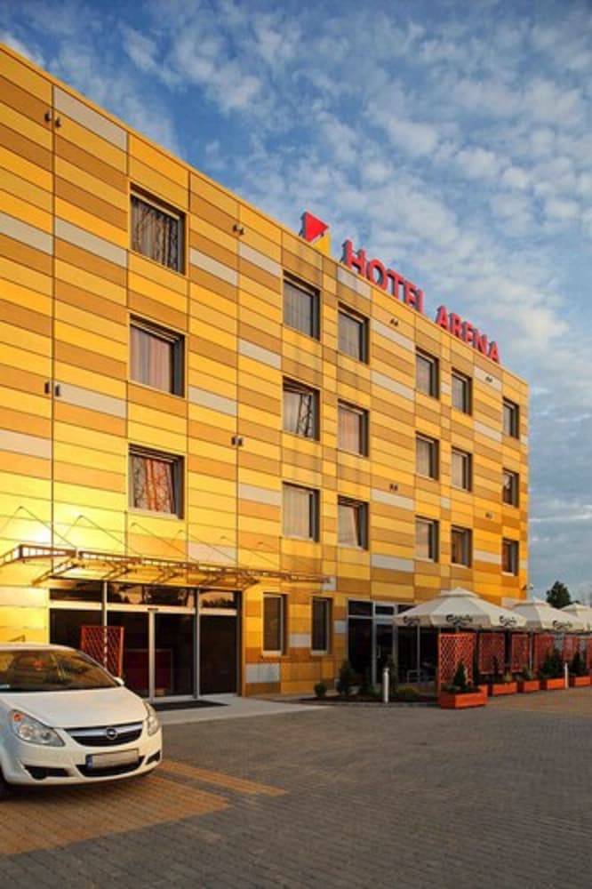 Hotel Arena Expo 25/30