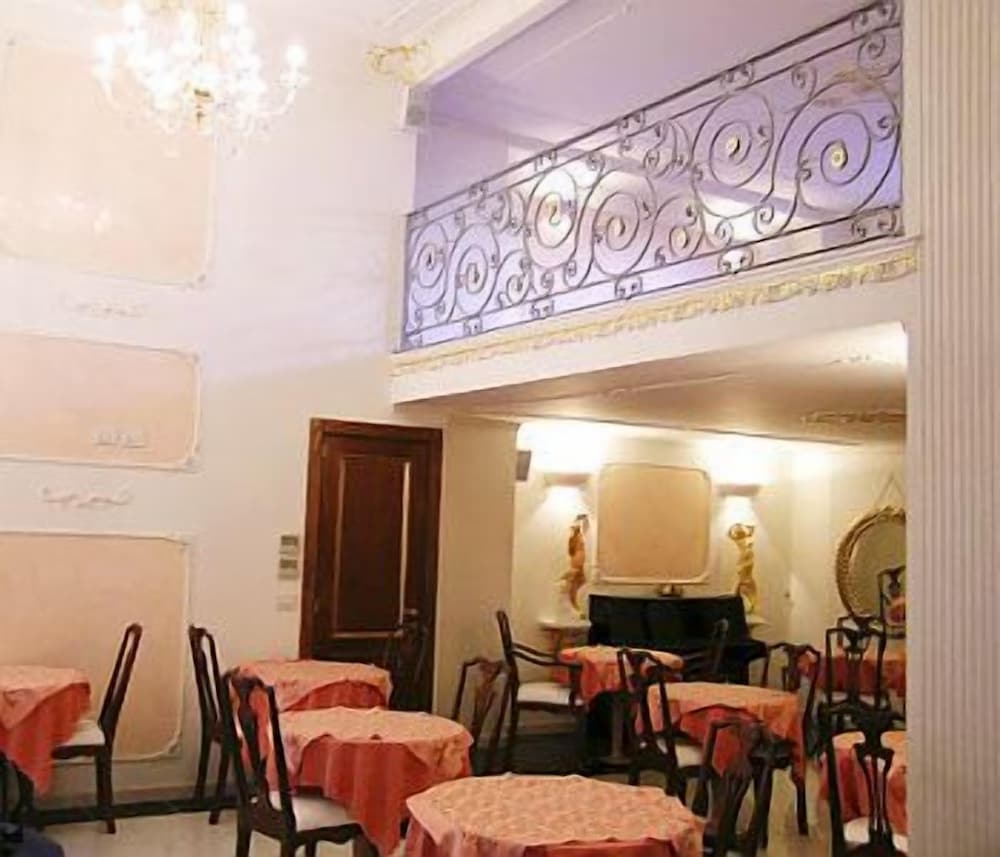 Hotel Alba 20/28