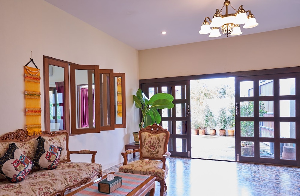Huean Kham Hom Resort 57/72