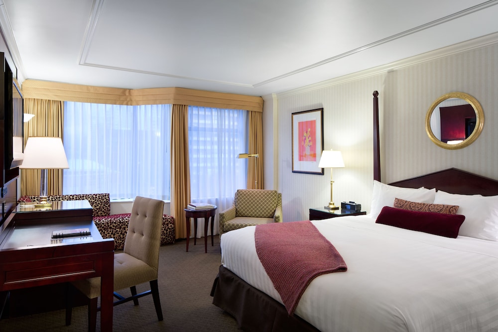 The Listel Hotel 17/54