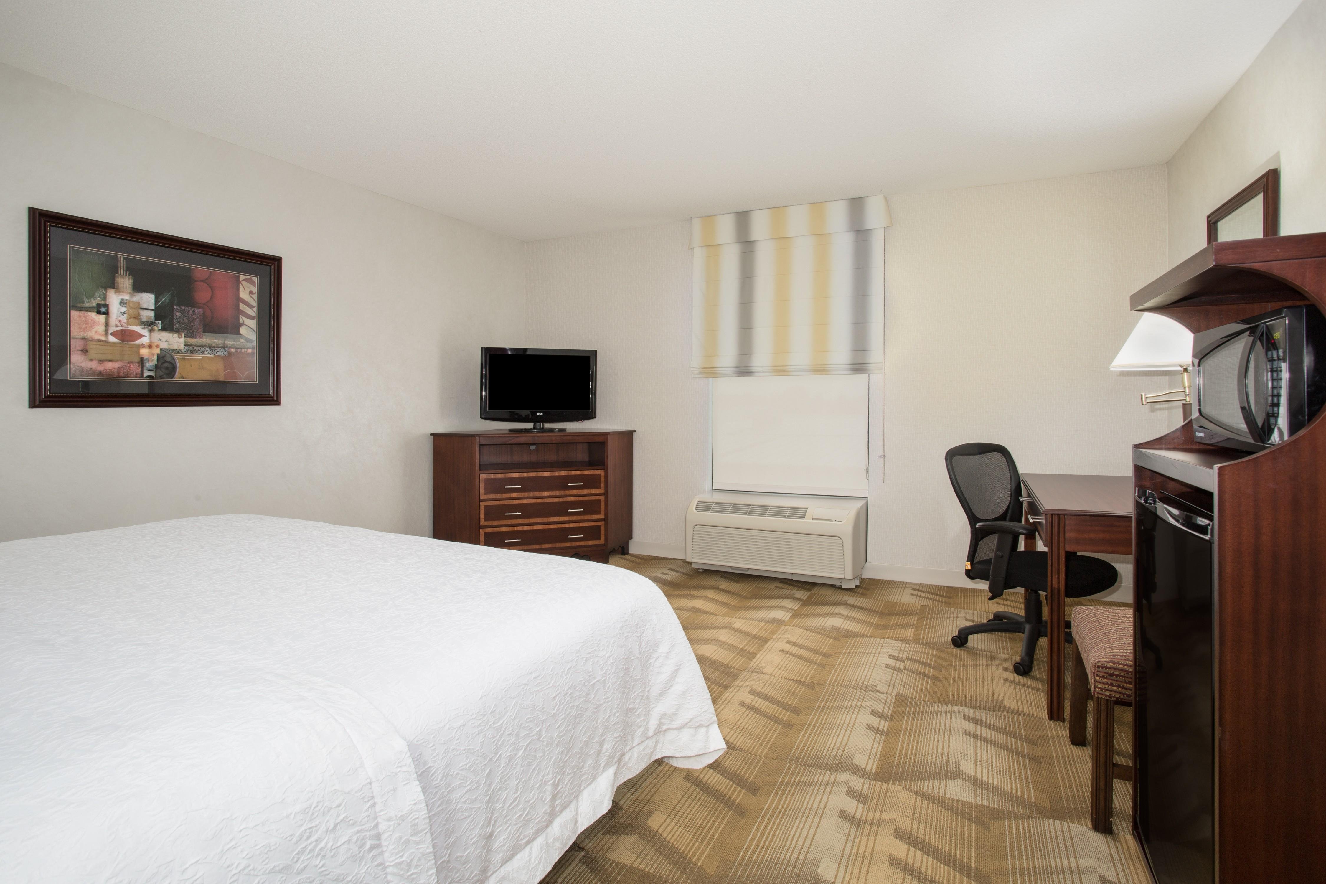 Hampton Inn Siloam Springs 16/50