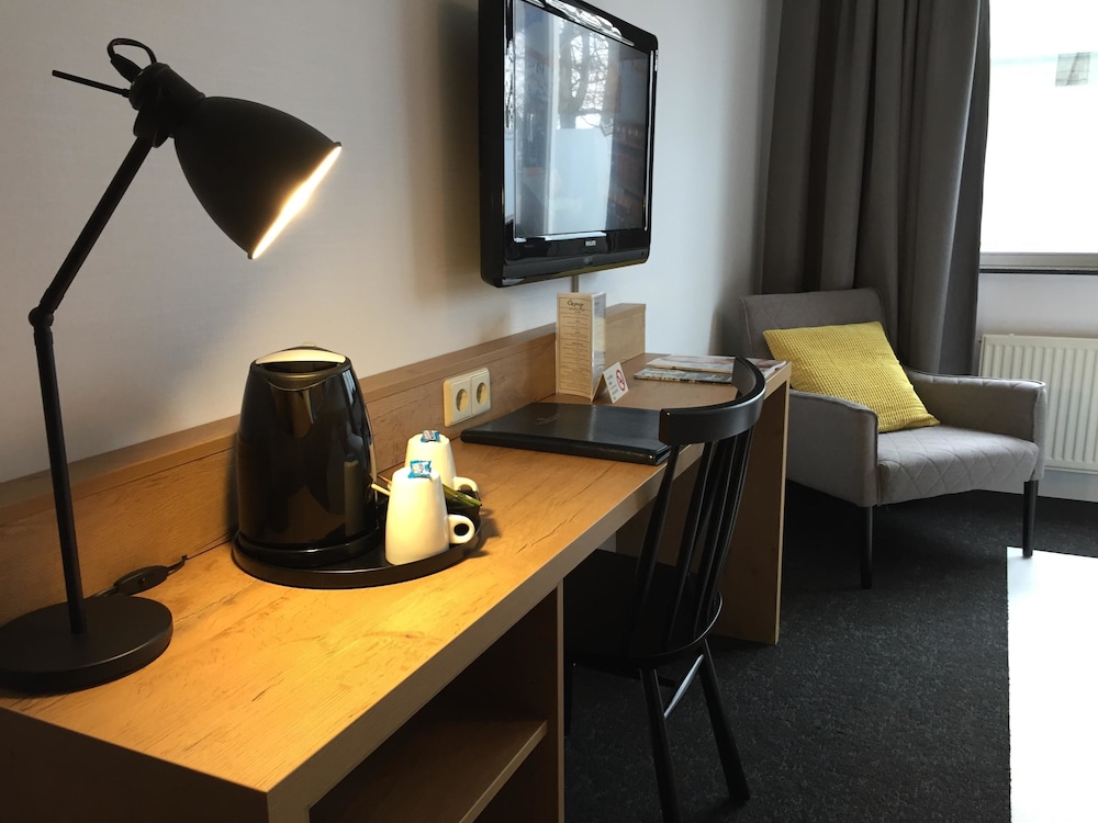 GOLDEN TULIP KEYSER BREDA 52/64