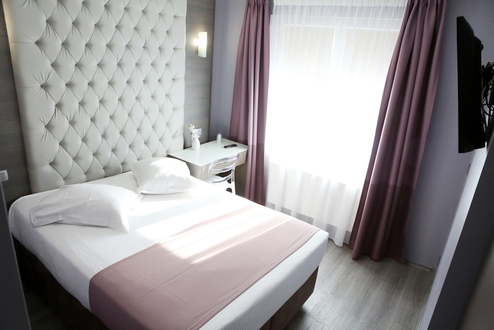 Hotel Phenix 31/74