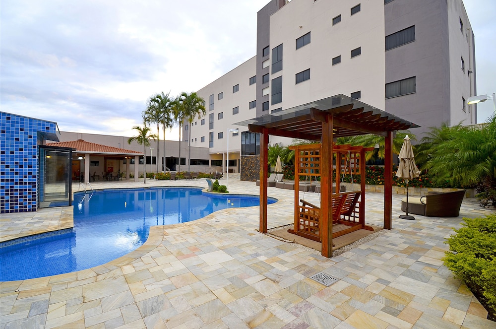 BUSINESS PARK HOTEL 63/69