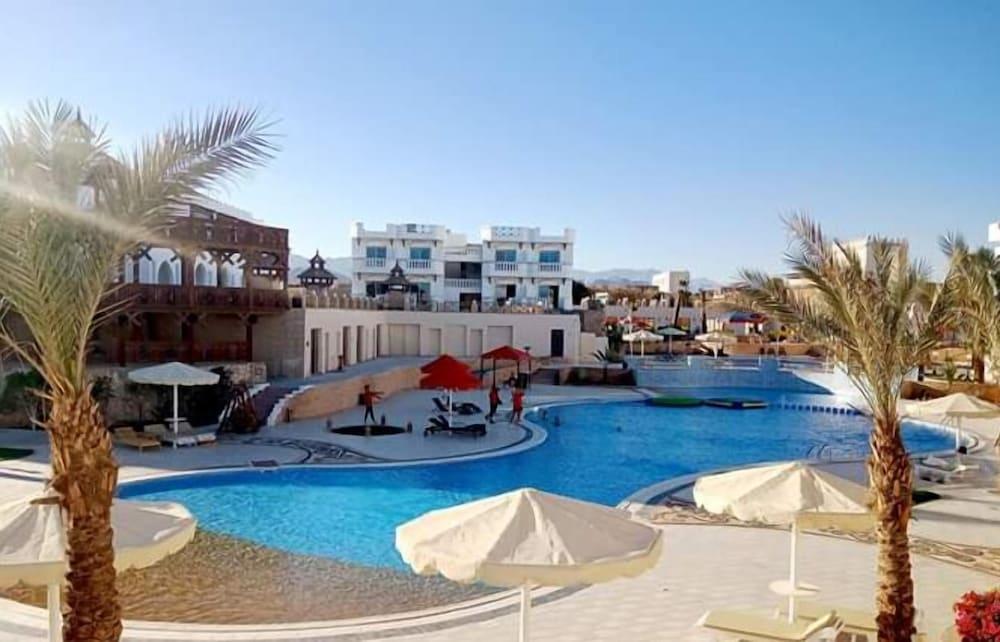 Hostmark Palma Di Sharm 10/21