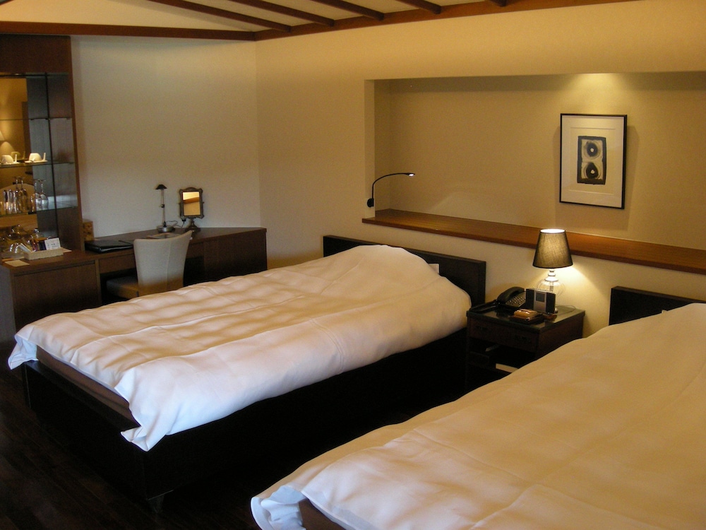 The Spa Resort Bettei Rakuyu 3/48