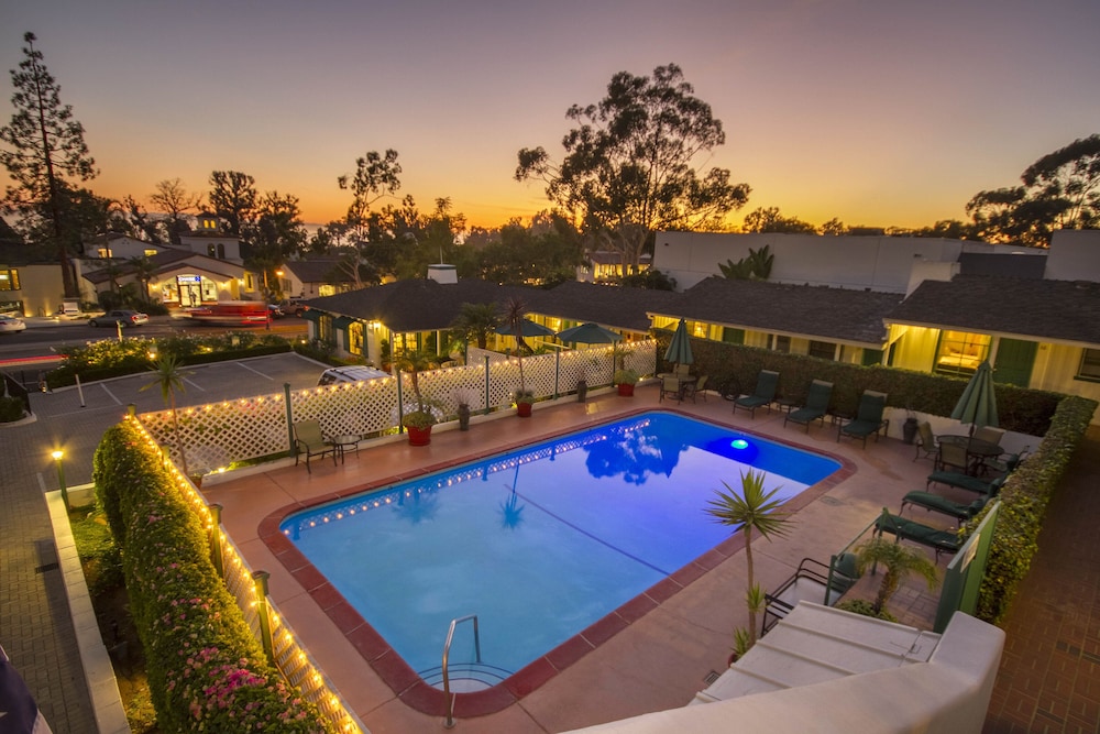Coast Village Inn - Santa Barbara 11/60