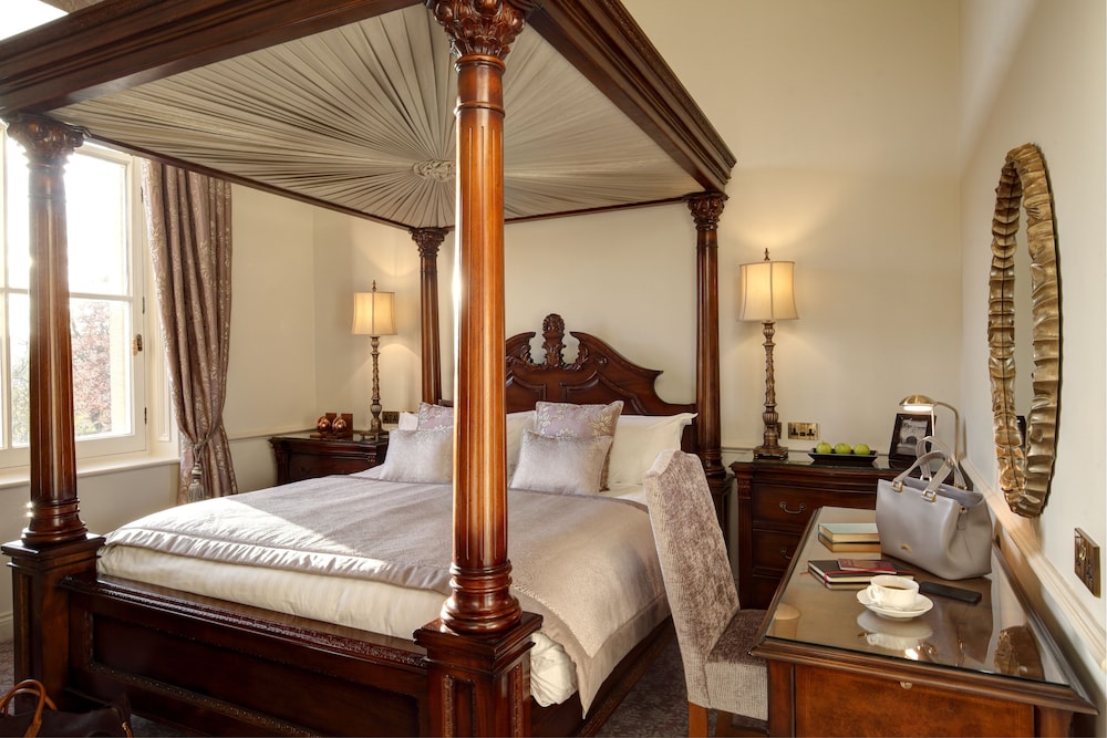 SUPERIOR, SUITE, DOUBLE BED