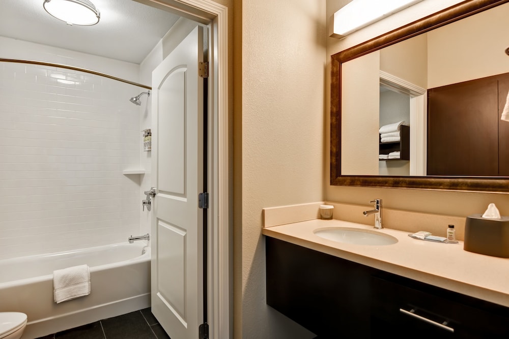 Staybridge Suites Mt. Juliet - Nashville Area 14/77