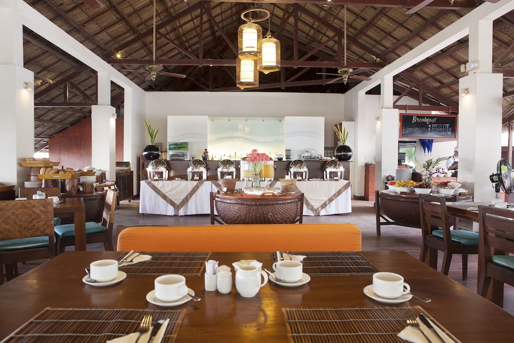Blue Ocean Resort 54/72