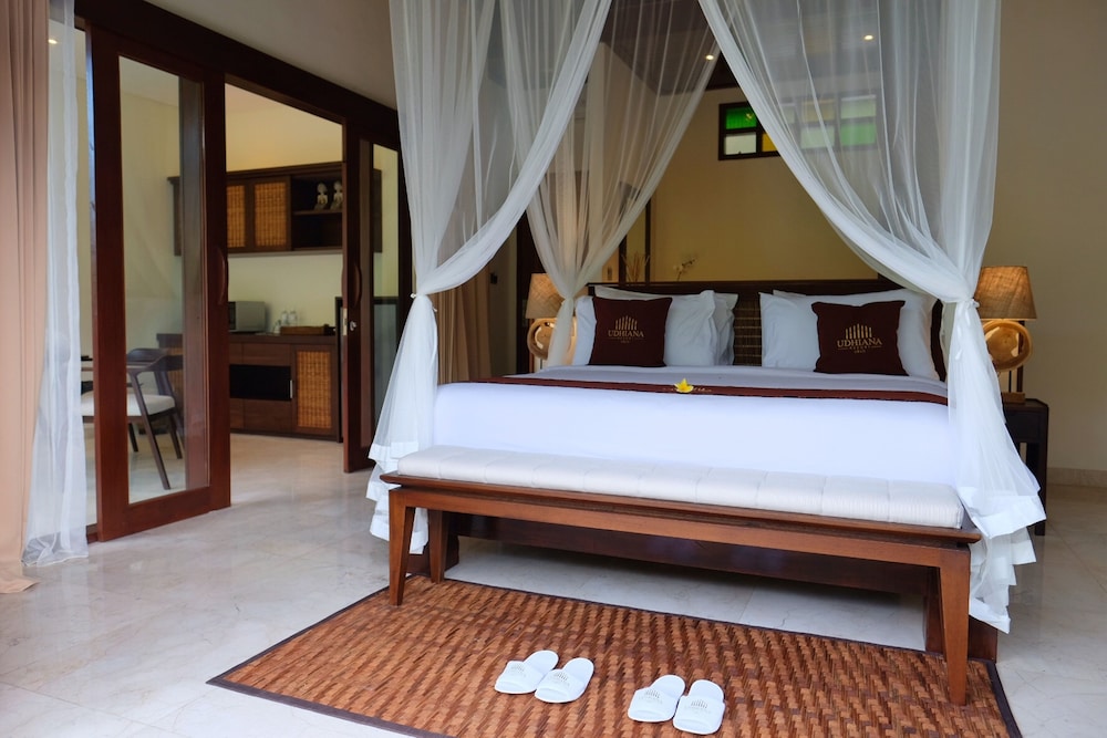 The Kayon Valley Resort 11/63