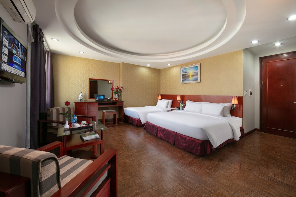Sen Hotel 15/53