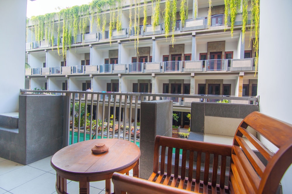 Champlung Mas Hotel 47/67