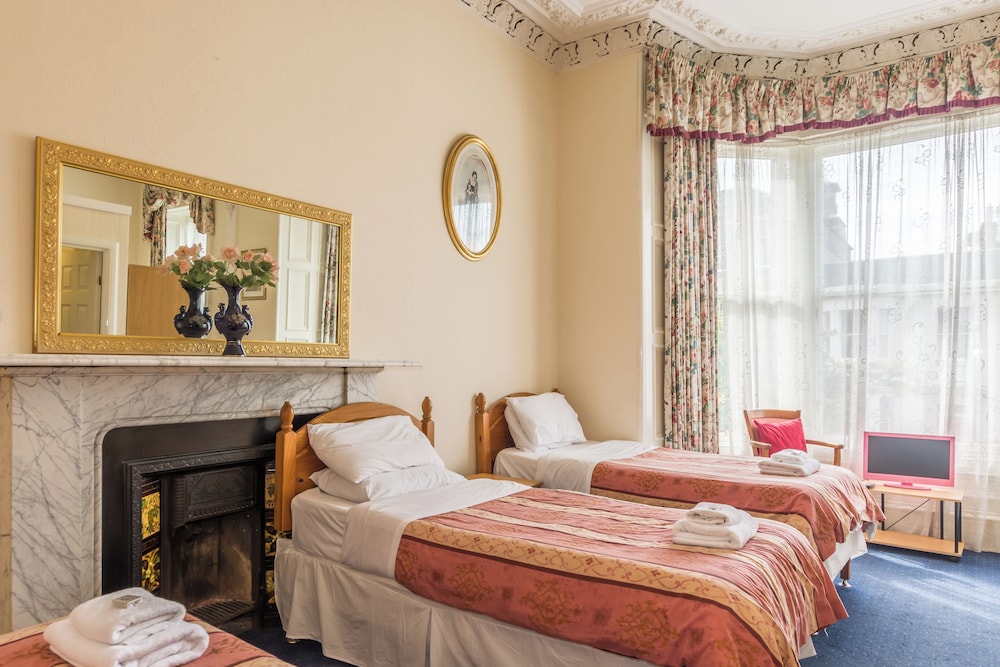 Menzies Guest House 7/27