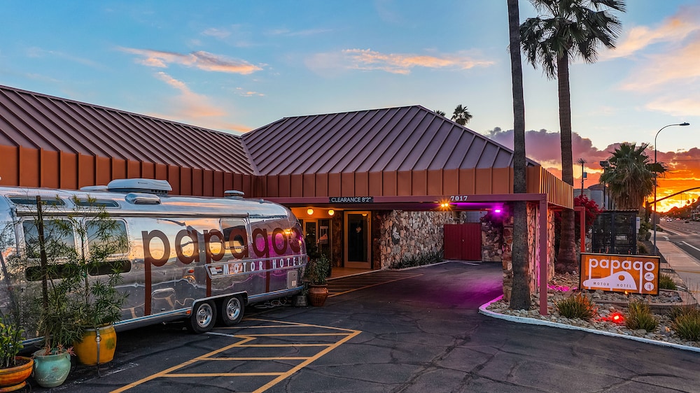 Papago Hotel by Reside, Trademark Collection by Wyndham 56/68