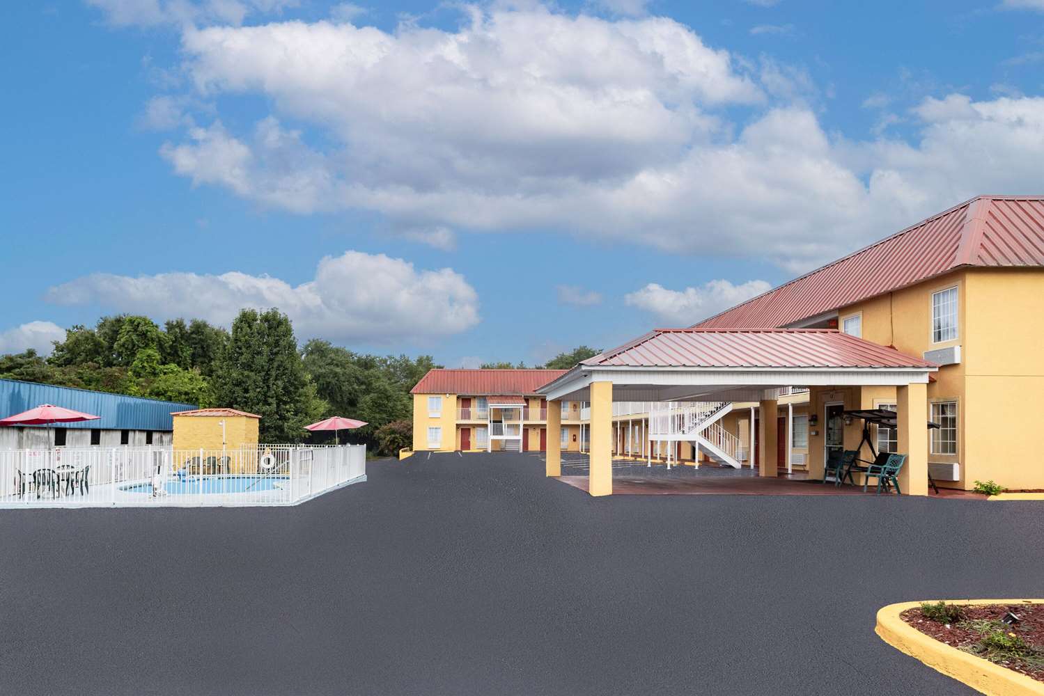 Days Inn by Wyndham Barnwell 23/29