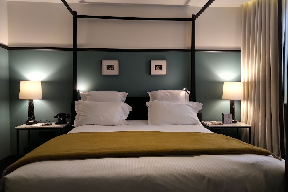 The Chess Hotel 15/44