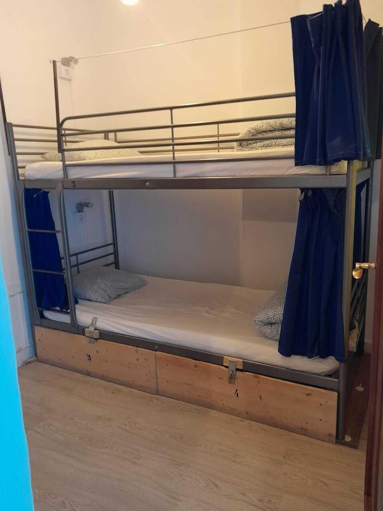 Aguere Nest Hostel 35/36