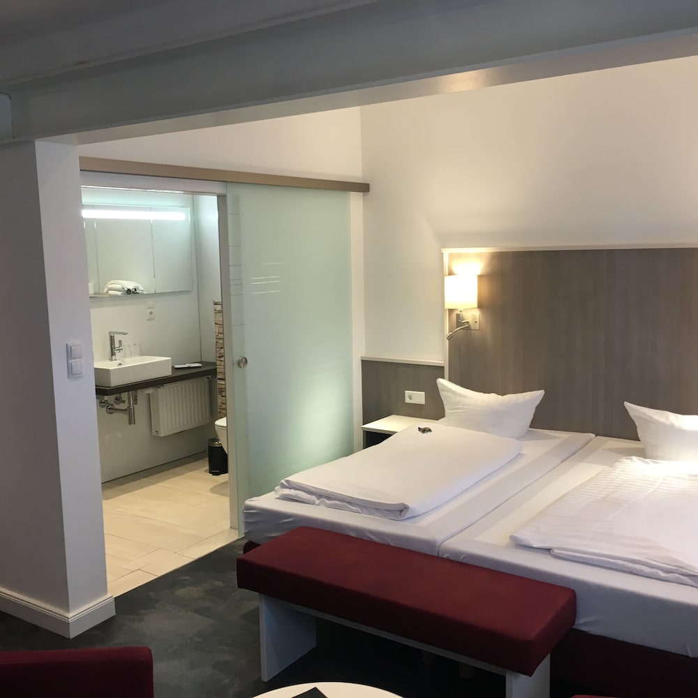 Hotel Am Stadtpark 22/63
