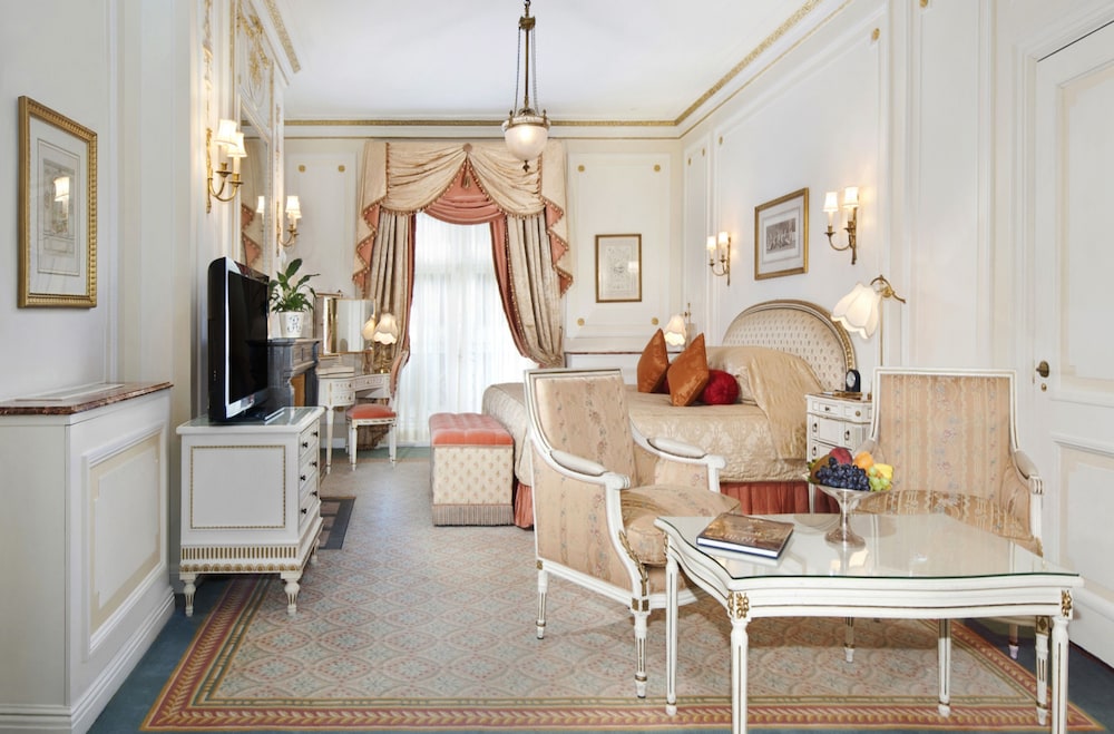RITZ LONDON 69/99