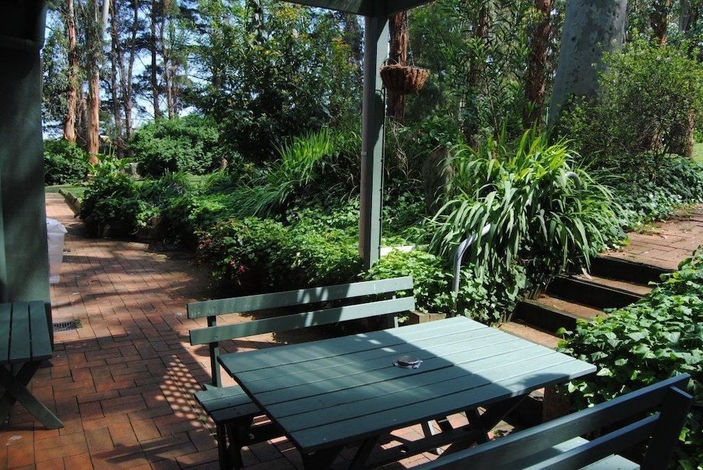 Clarendon Chalets 32/50