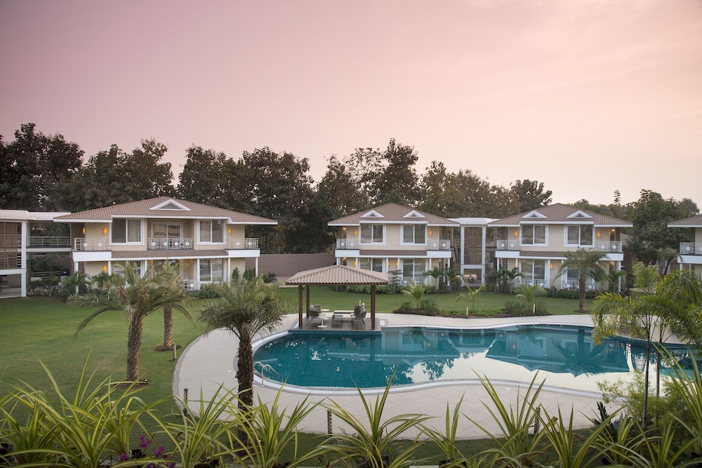 Kabir Hotel & Spa 7/30