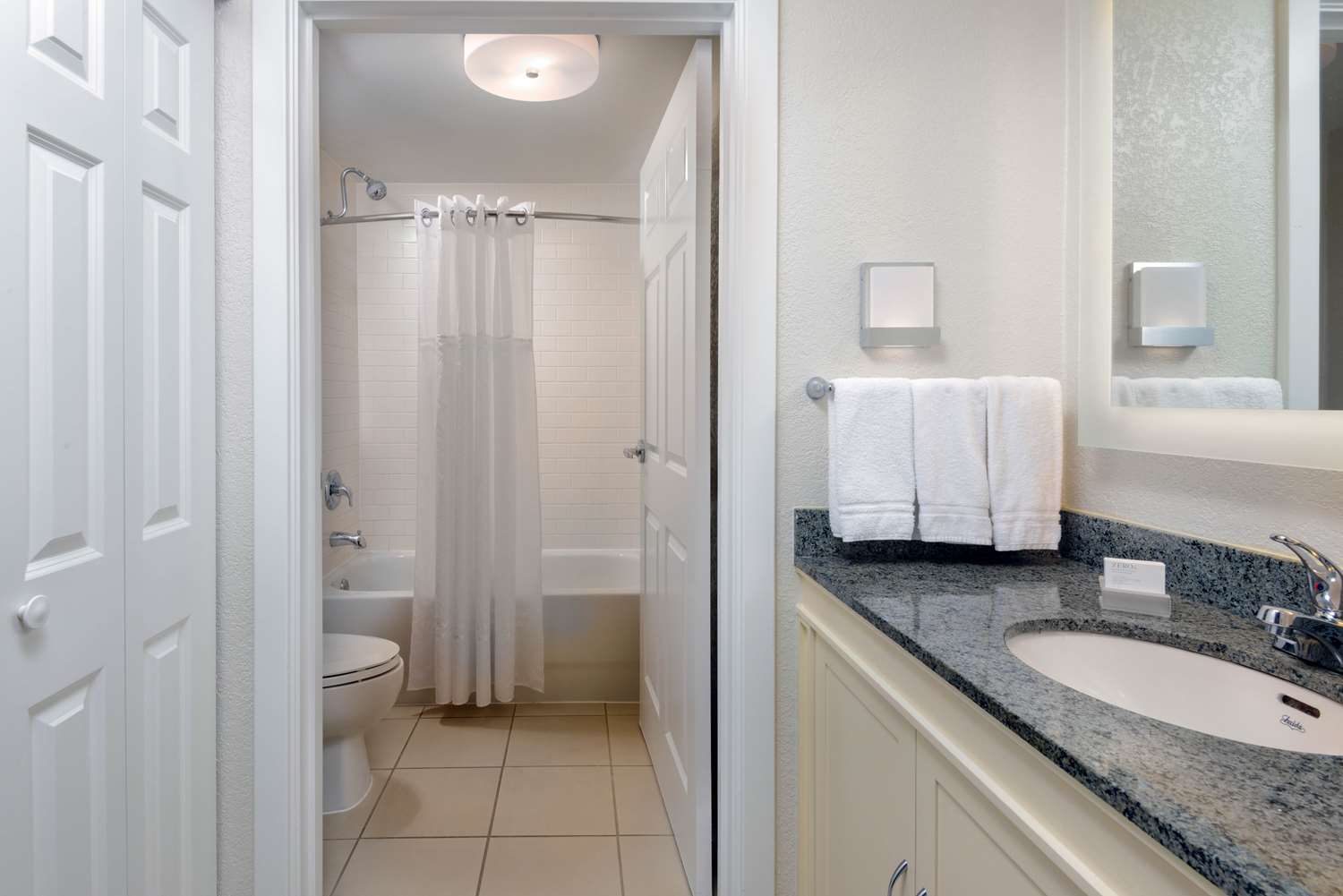 جناح بغرفتي نوم بحوض استحمام، Homewood Suites by Hilton Bonita Springs Naples North 4/4