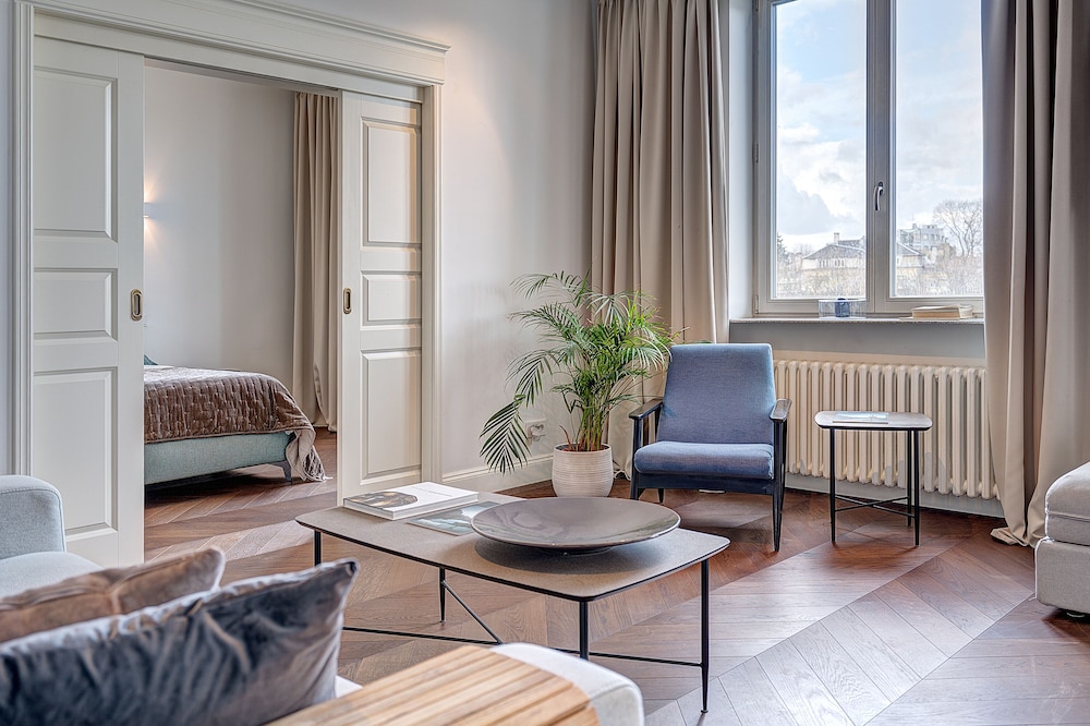 Vilnius Apartments & Suites Gedimino Ave 16/34