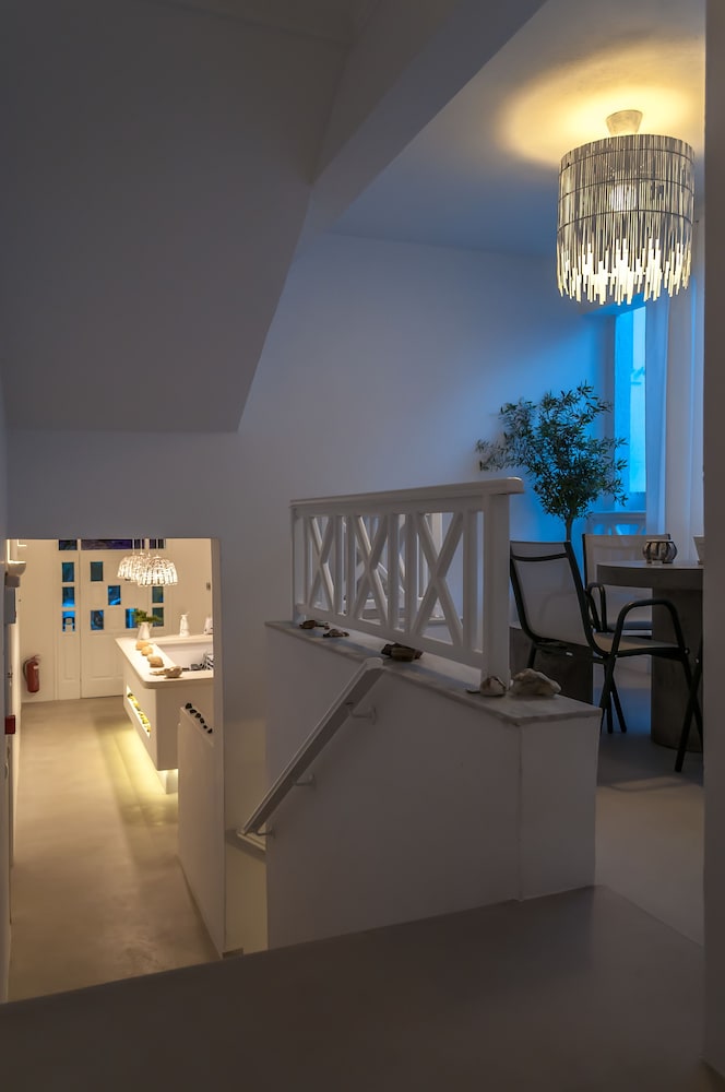 Milos Bay Suites 29/50