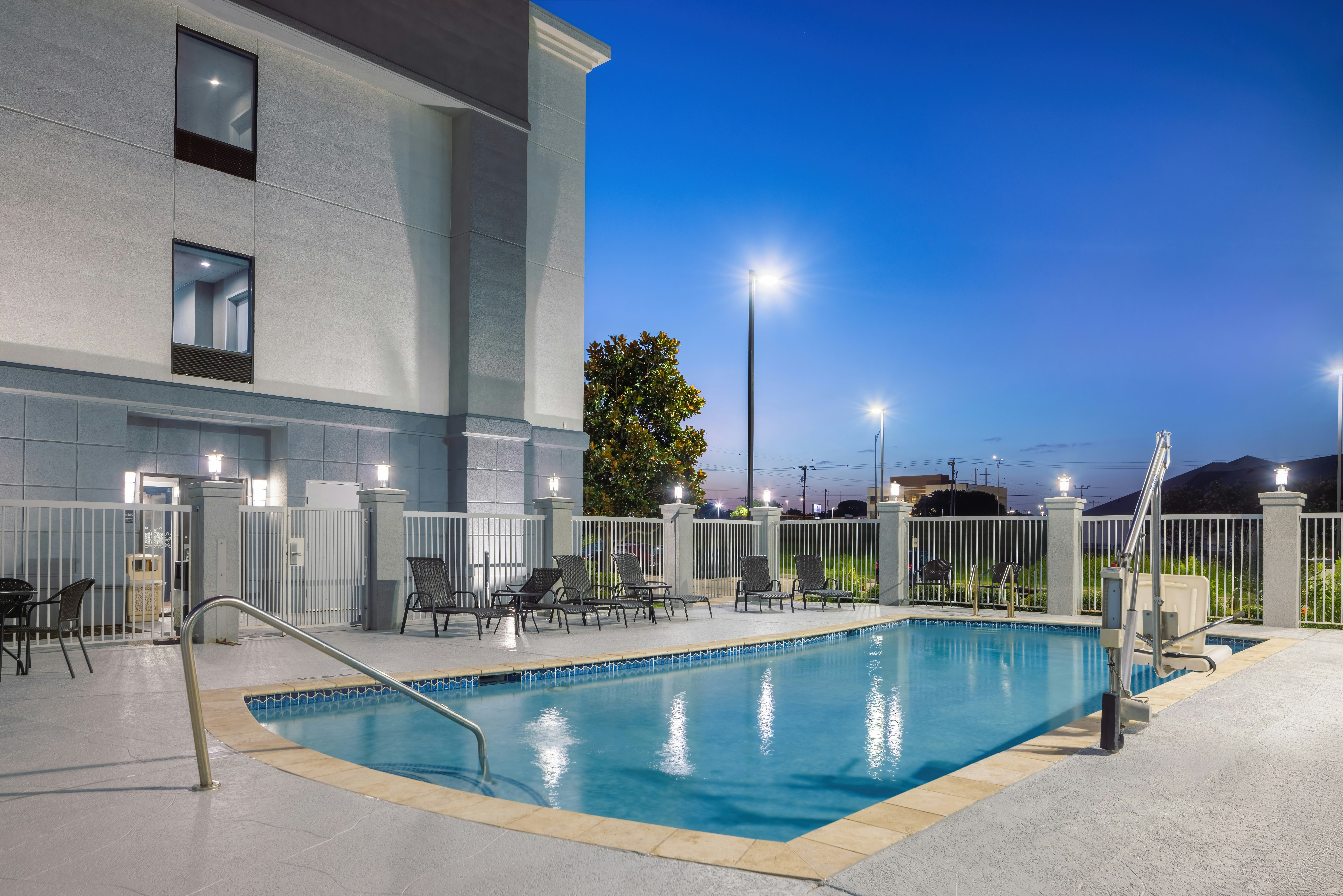 Hampton Inn And Suites Brenham 26/48