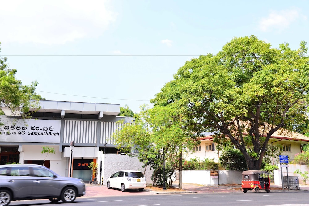 Colombo Villa At Cambridge Place 58/73