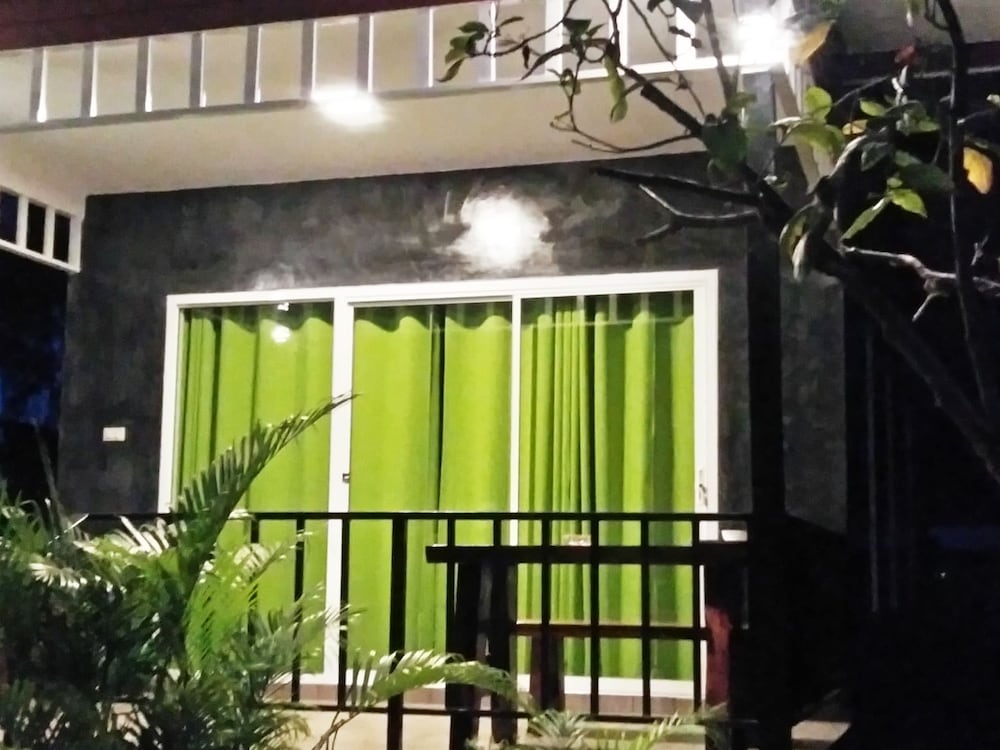 Pranburi Cabana Resort 11/72