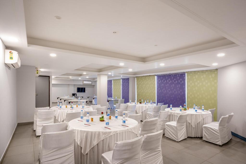 Mastiff Hotel City Nest Gurgaon 41/56