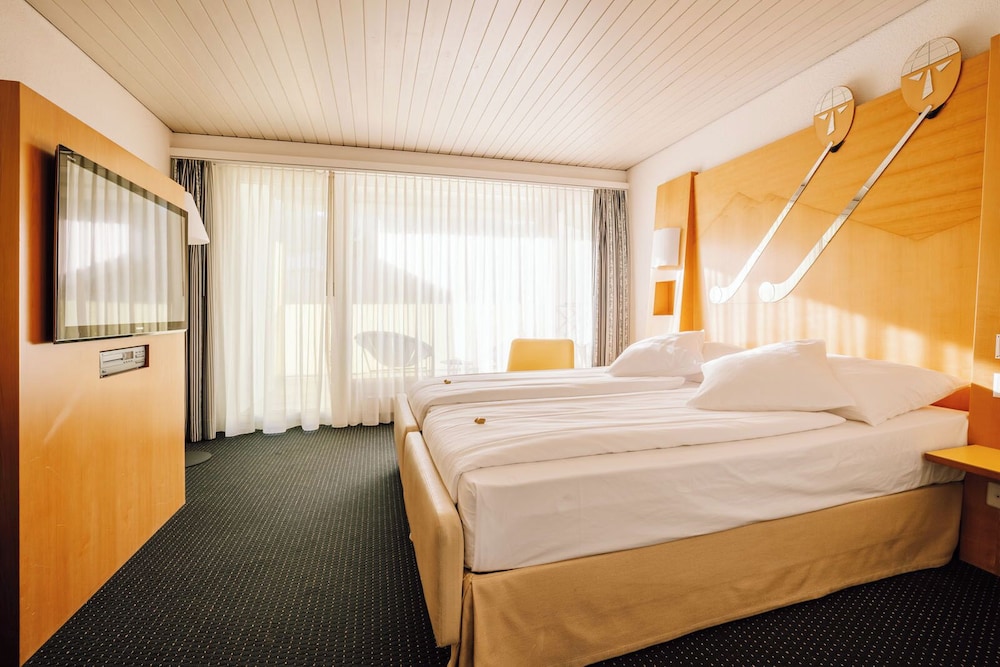 STANDARD, TWIN BEDS