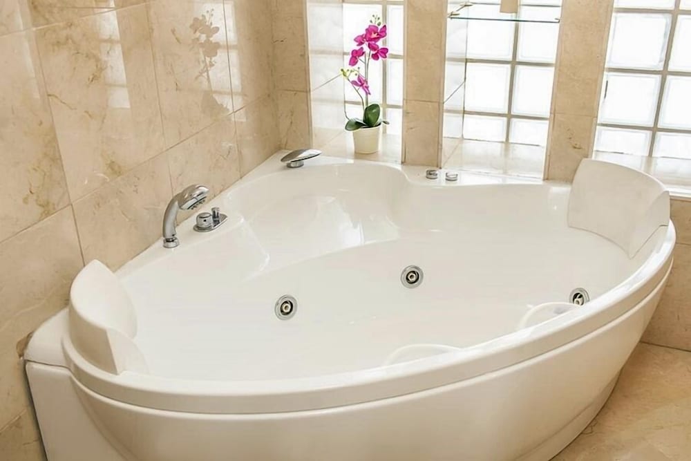 Hotel Spa Cadiz Plaza 42/70