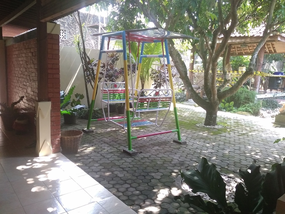 Alam Jogya Resort 28/34