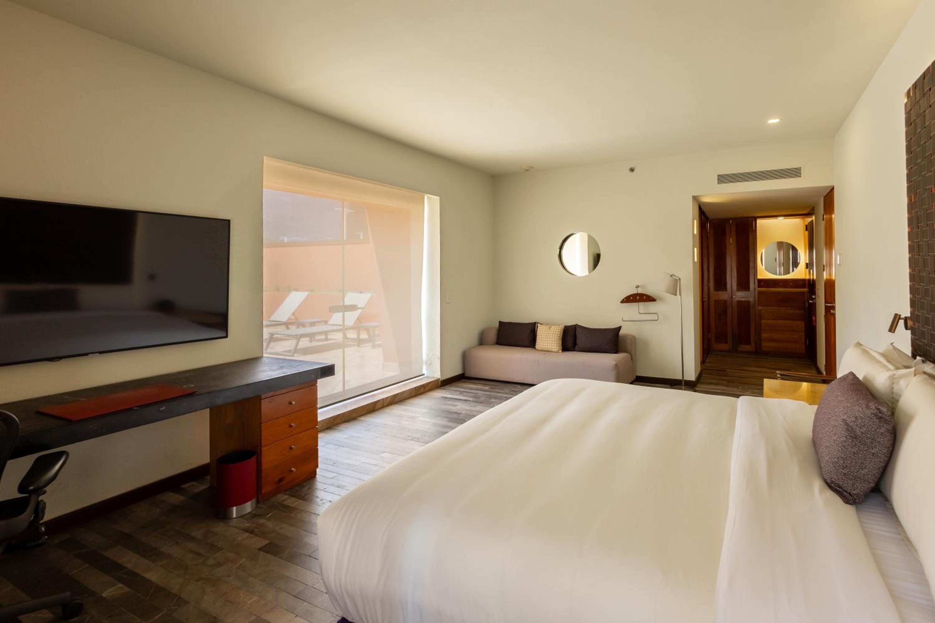 Junior Suite, Premium Level