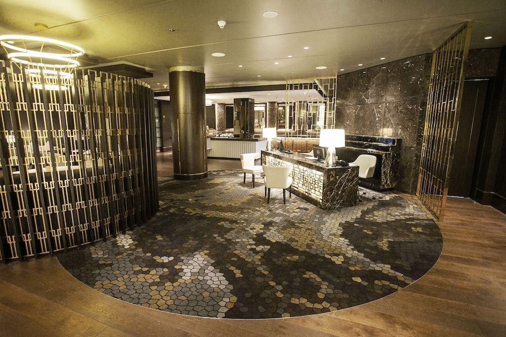 InterContinental Dhaka 36/81