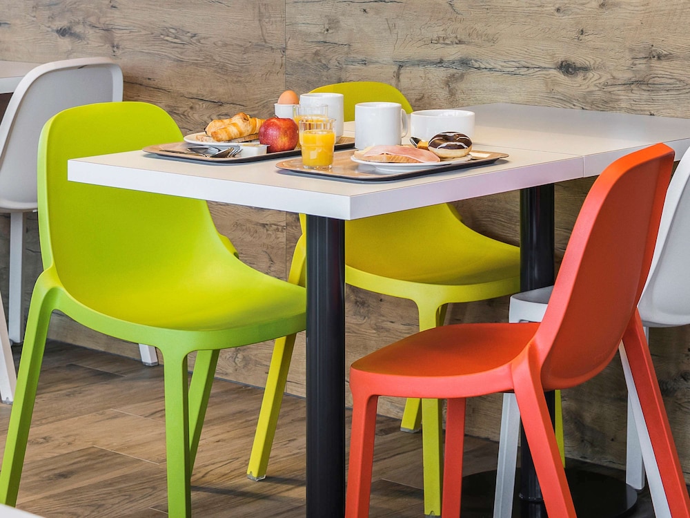Ibis Budget Brugge Jabbeke 42/68