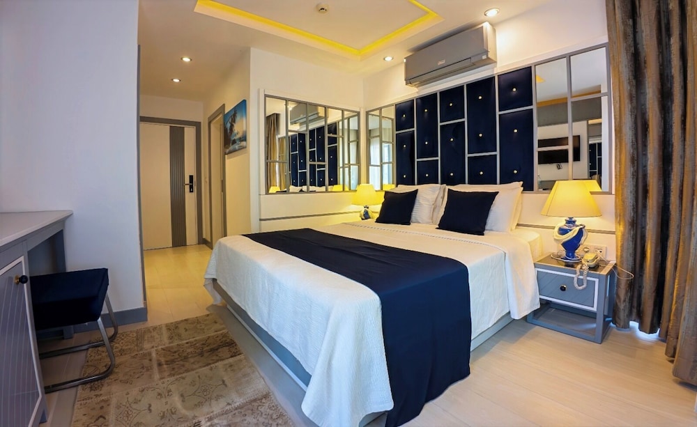 Sea View Hotel 14/50