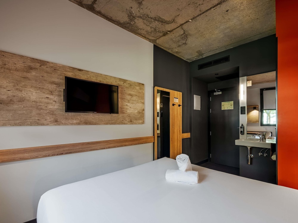 ibis budget Madrid Aeropuerto 28/58