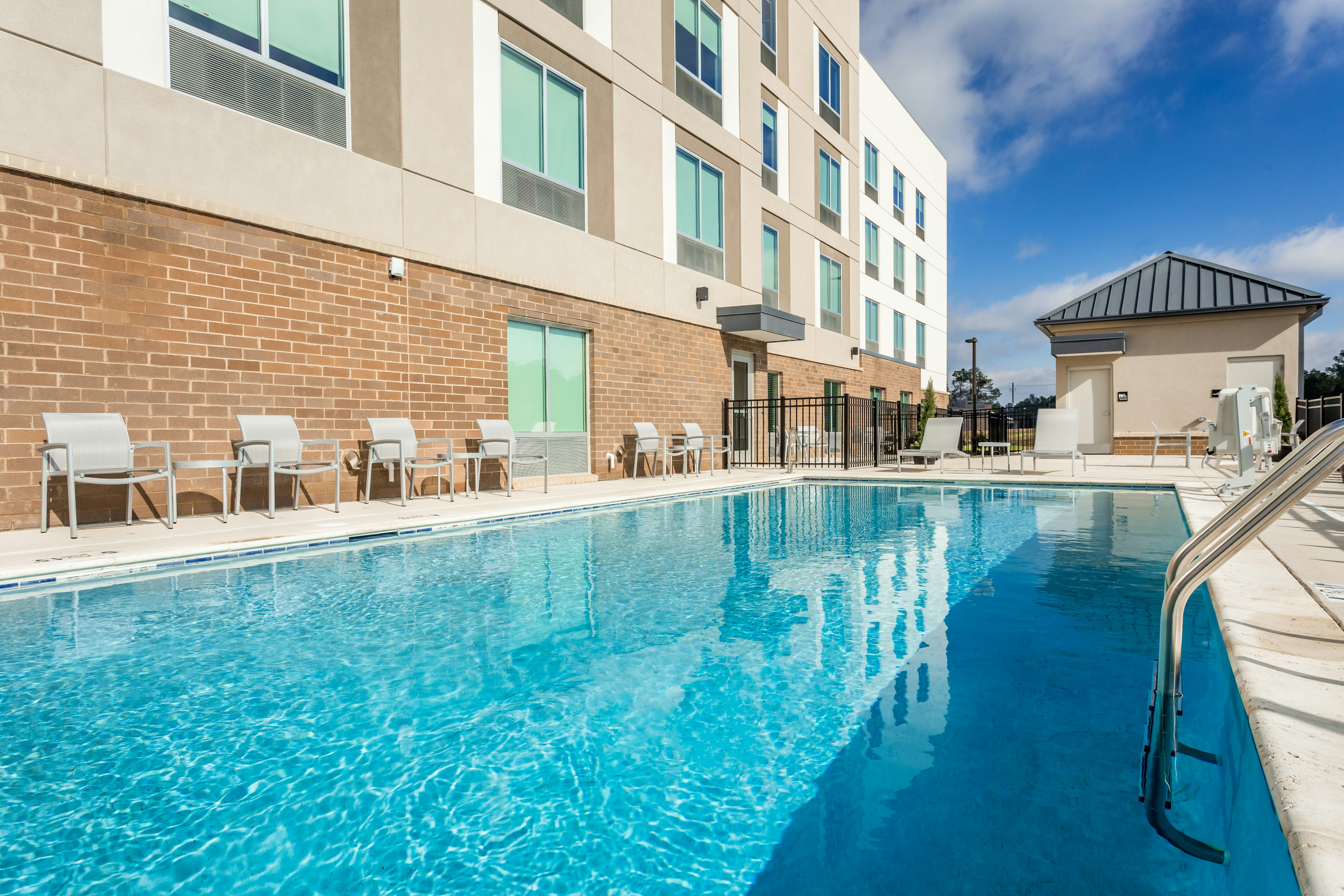 Hampton Inn & Suites Saraland Mobile 20/20