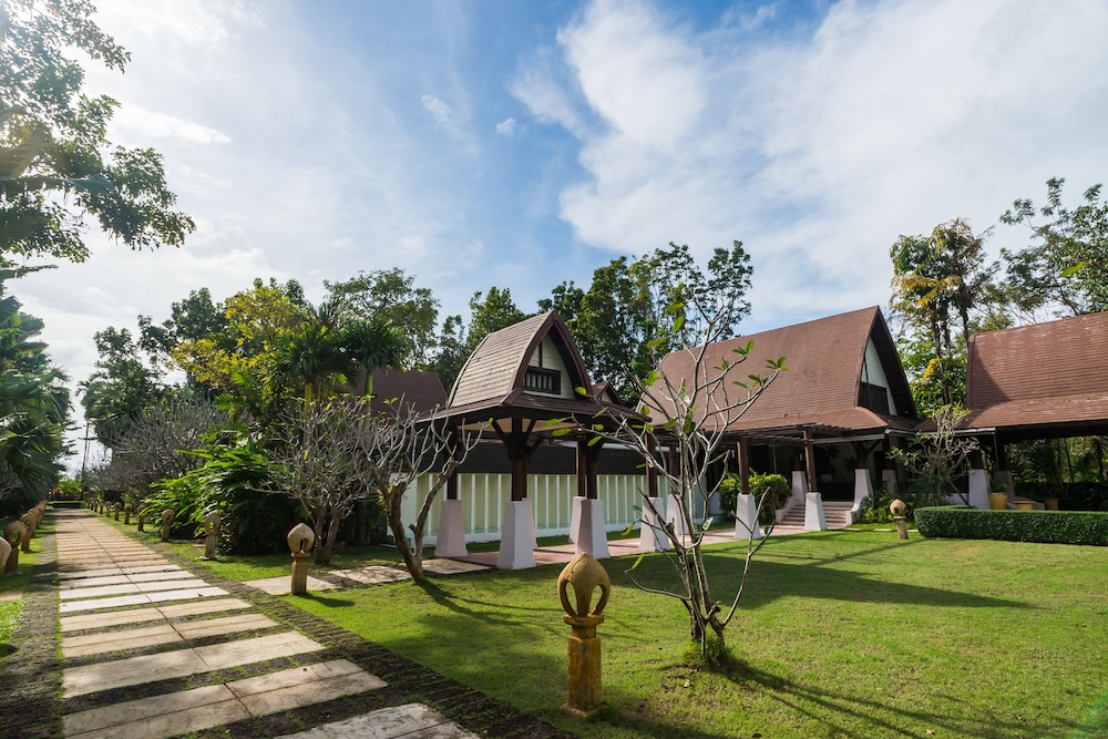 Barali Beach Resort 14/28
