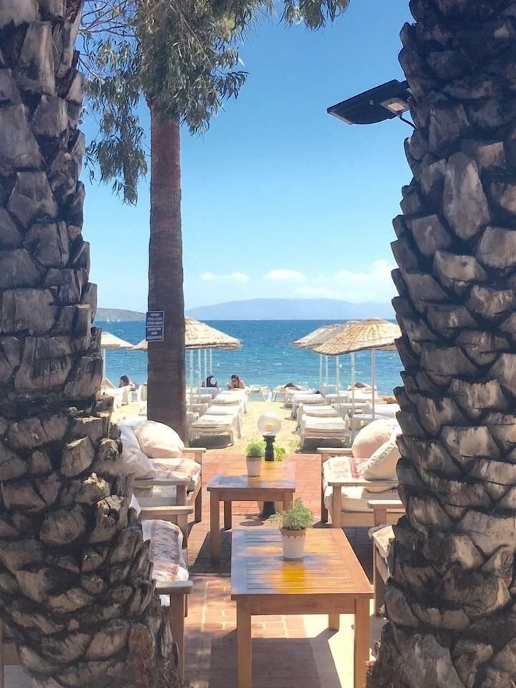 Toloman Hotel Bitez Beach 40/50