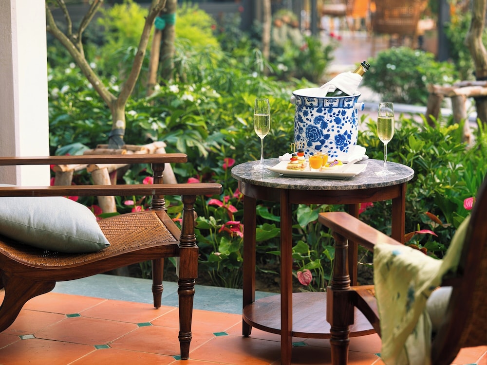Ancient Hue Garden Houses 39/50