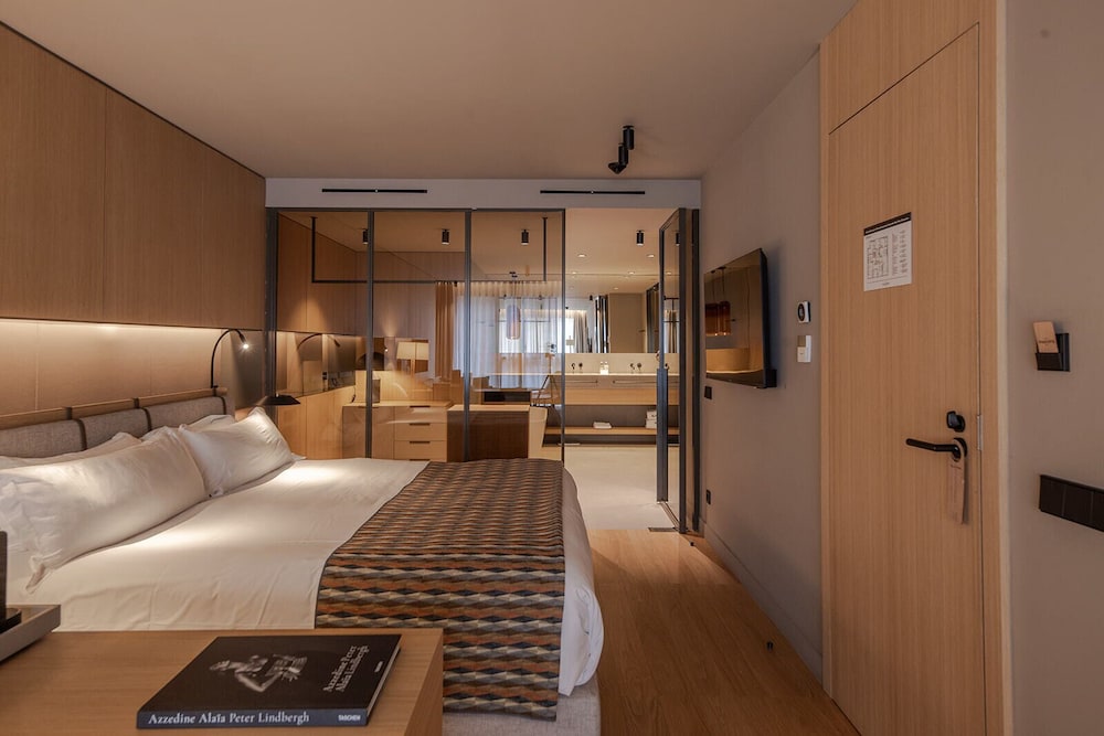 The Blackpine Hotel, Small Luxury Hotels 9/46
