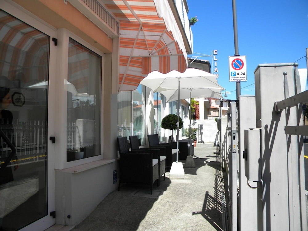 Hotel Eliani 47/47