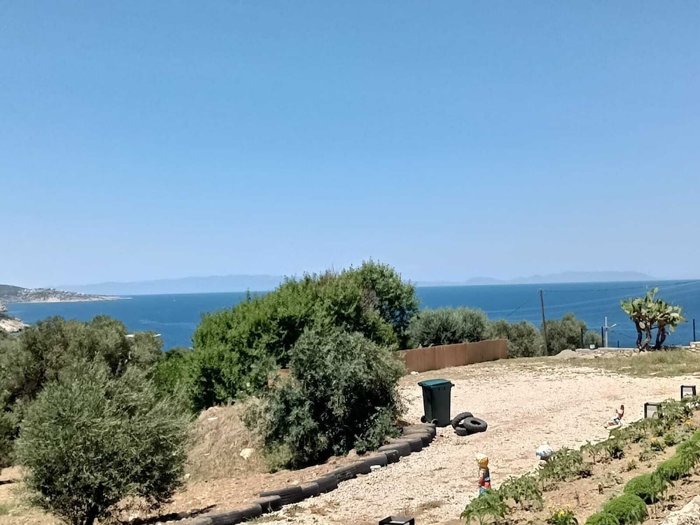 Hayela Bungolow Otel ve Restaurant Karaburun 25/34