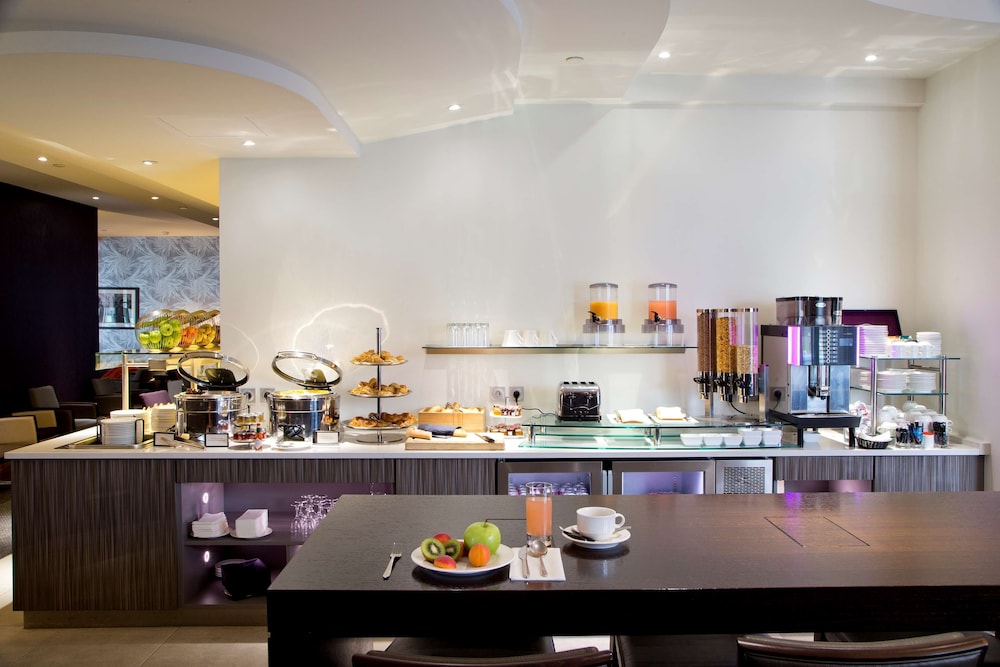 Restaurant-cafeteria